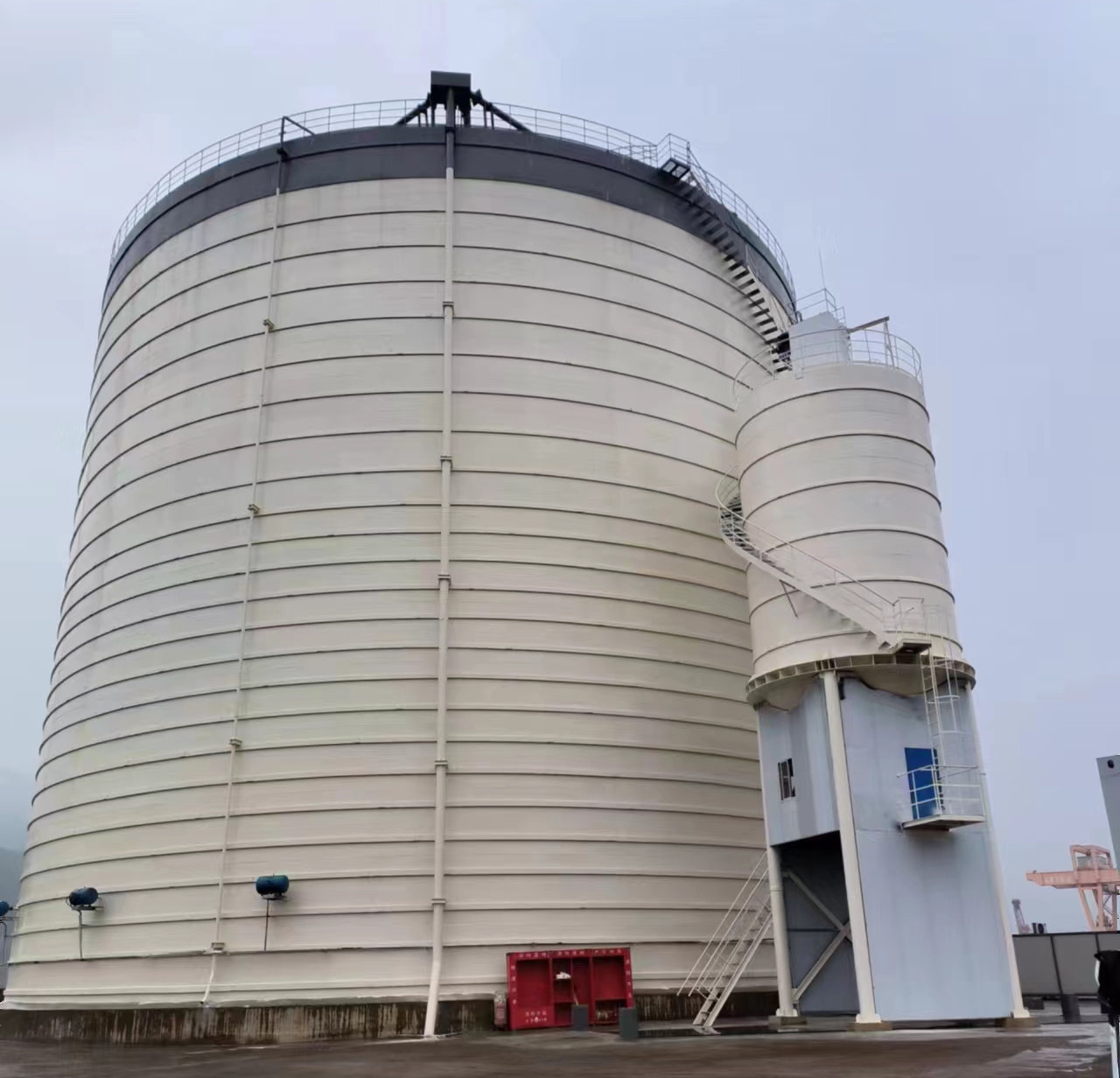 茄子河10万吨水泥钢板库